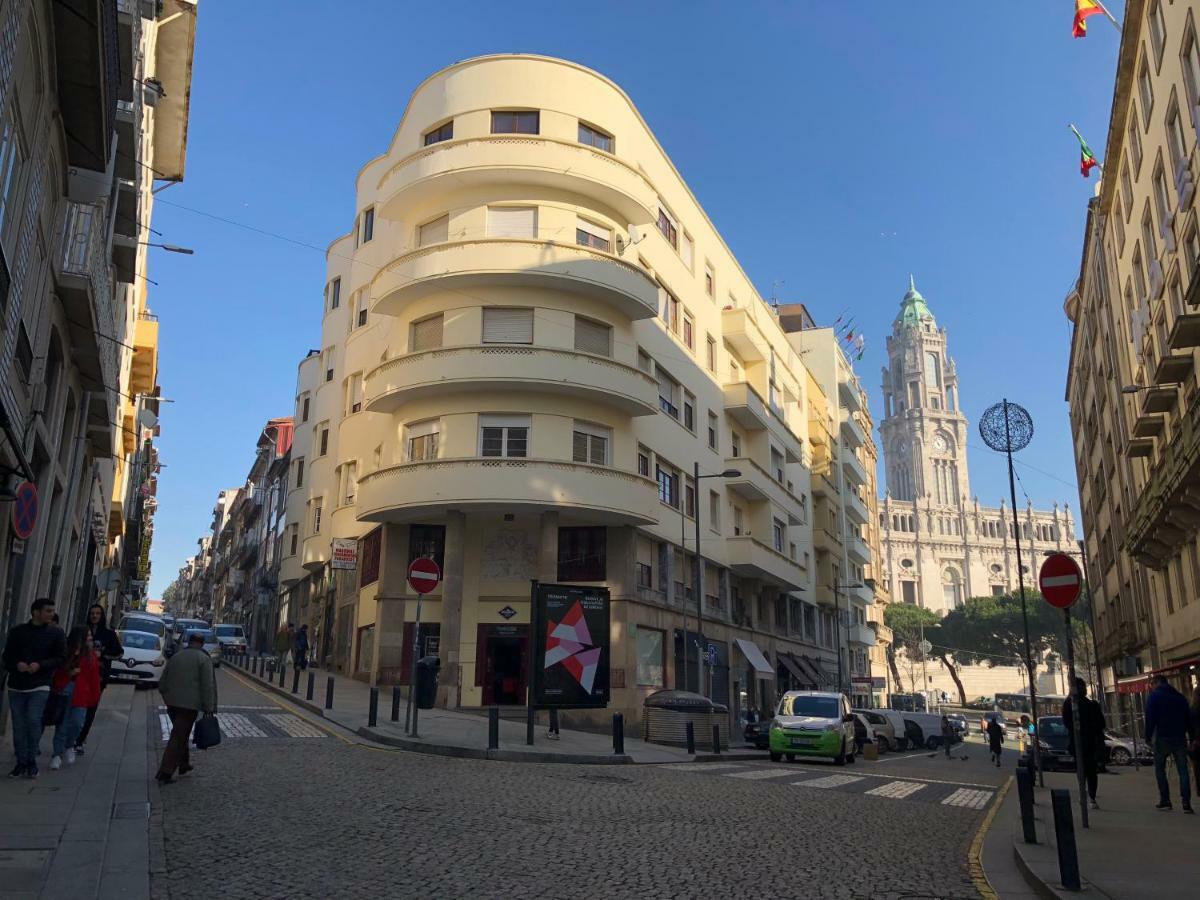 Homeintown Almada - Downtown Elegant - Terrace Ac & Wifi Porto